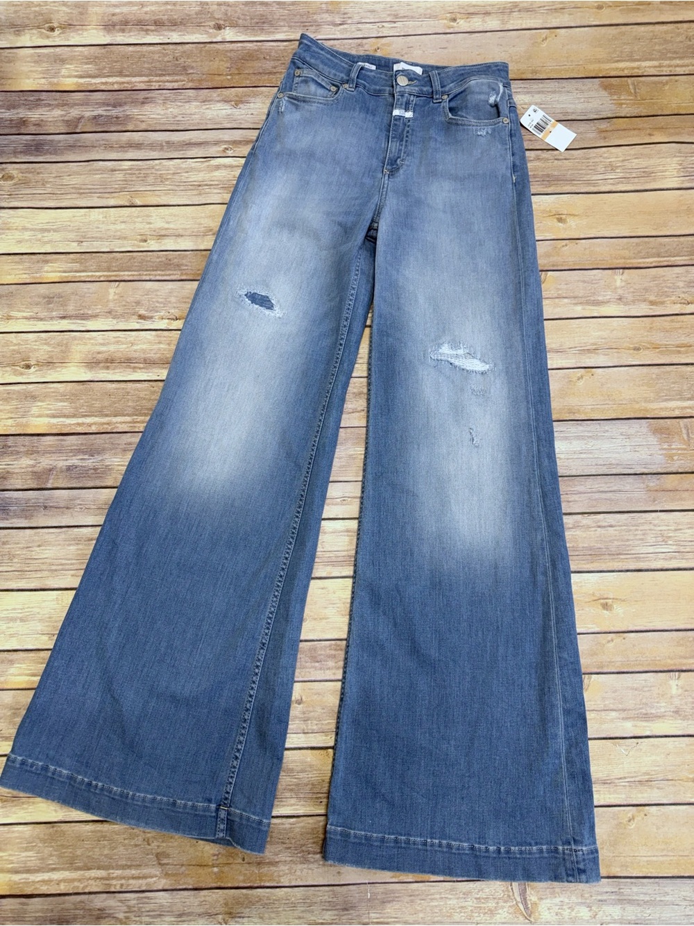 CLOSED Rawling High Rise Flare Jeans size 27